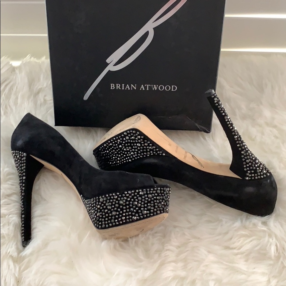 Suede and rhinestone heel shoes
